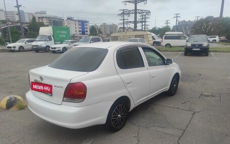 Toyota Platz, 2002 год, 450 000 рублей, 7 фотография