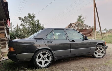 Mercedes-Benz 190 (W201), 1990 год, 360 000 рублей, 6 фотография