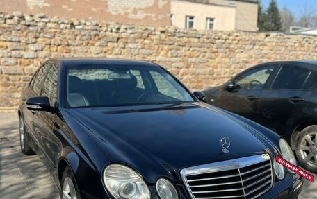 Mercedes-Benz E-Класс, 2006 год, 1 200 000 рублей, 4 фотография