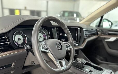 Volkswagen Touareg III, 2020 год, 5 500 000 рублей, 3 фотография