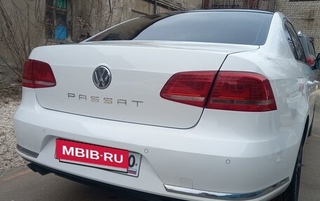 Volkswagen Passat B7, 2011 год, 1 325 000 рублей, 2 фотография