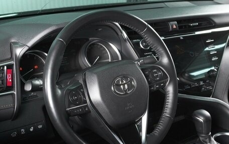 Toyota Camry, 2020 год, 3 470 000 рублей, 17 фотография