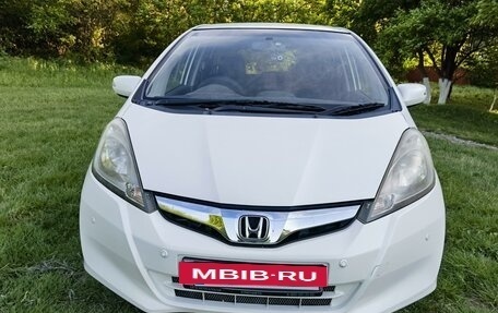 Honda Fit III, 2012 год, 1 100 000 рублей, 2 фотография