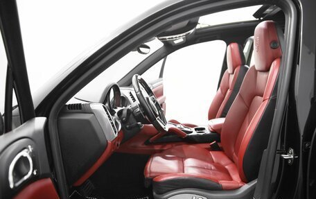 Porsche Cayenne III, 2015 год, 3 499 000 рублей, 20 фотография