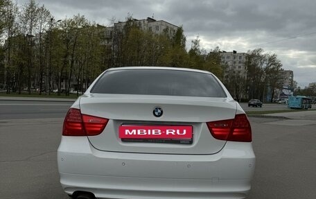 BMW 3 серия, 2011 год, 1 080 000 рублей, 9 фотография
