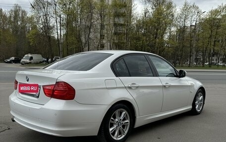 BMW 3 серия, 2011 год, 1 080 000 рублей, 11 фотография