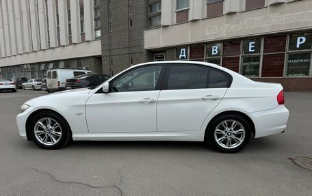 BMW 3 серия, 2011 год, 1 080 000 рублей, 12 фотография