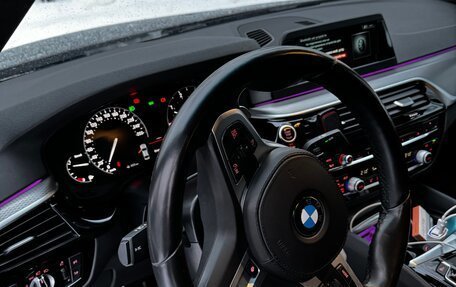 BMW 5 серия, 2019 год, 3 990 000 рублей, 19 фотография