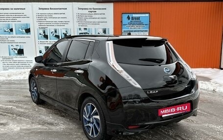 Nissan Leaf I, 2016 год, 1 150 000 рублей, 5 фотография