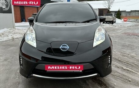Nissan Leaf I, 2016 год, 1 150 000 рублей, 2 фотография