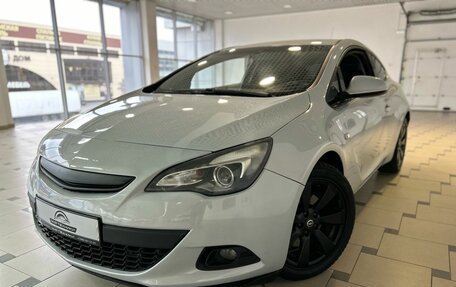 Opel Astra J, 2011 год, 900 000 рублей, 1 фотография