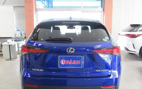 Lexus NX I, 2021 год, 3 550 000 рублей, 5 фотография