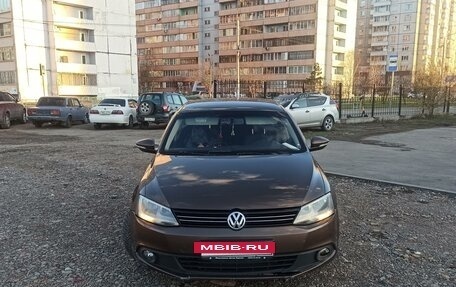 Volkswagen Jetta VI, 2012 год, 898 989 рублей, 2 фотография