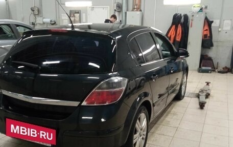 Opel Astra H, 2011 год, 625 000 рублей, 3 фотография