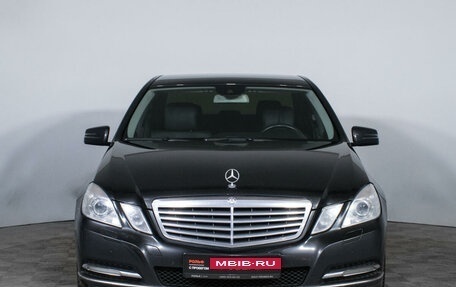 Mercedes-Benz E-Класс, 2012 год, 1 930 000 рублей, 2 фотография