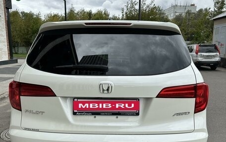 Honda Pilot III рестайлинг, 2018 год, 3 150 000 рублей, 5 фотография