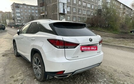 Lexus RX IV рестайлинг, 2022 год, 7 100 000 рублей, 3 фотография