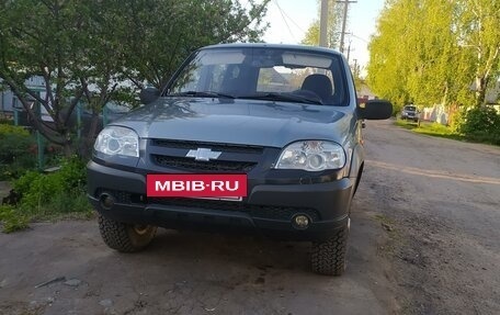 Chevrolet Niva I рестайлинг, 2009 год, 520 000 рублей, 2 фотография