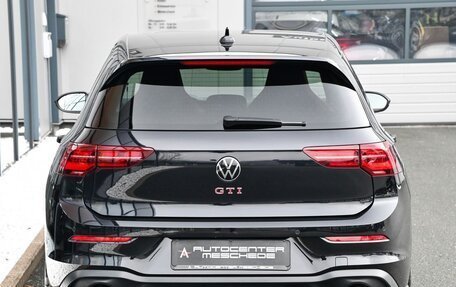 Volkswagen Golf VIII, 2021 год, 4 500 000 рублей, 7 фотография