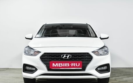 Hyundai Solaris II рестайлинг, 2018 год, 1 365 000 рублей, 2 фотография