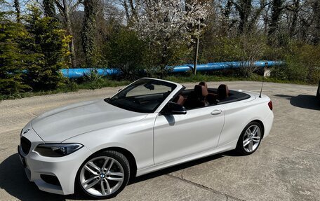 BMW 2 серия F22, 2015 год, 2 750 000 рублей, 2 фотография