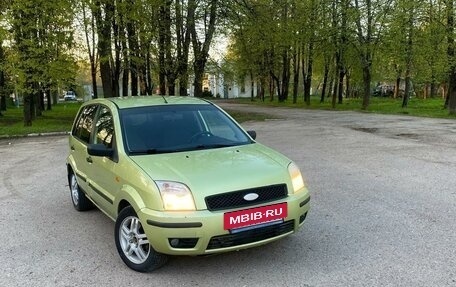 Ford Fusion I, 2005 год, 320 000 рублей, 2 фотография
