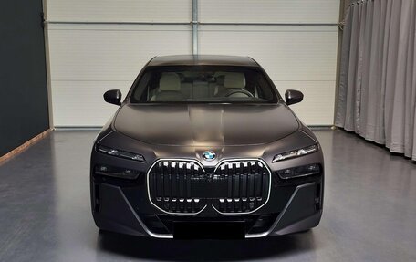 BMW 7 серия, 2023 год, 19 845 000 рублей, 5 фотография