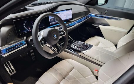 BMW 7 серия, 2023 год, 19 845 000 рублей, 7 фотография