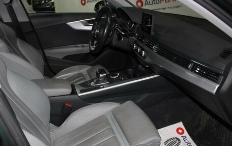 Audi A4, 2018 год, 2 850 000 рублей, 11 фотография