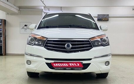 SsangYong Stavic, 2013 год, 1 500 000 рублей, 3 фотография