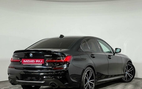 BMW 3 серия, 2019 год, 4 098 000 рублей, 2 фотография