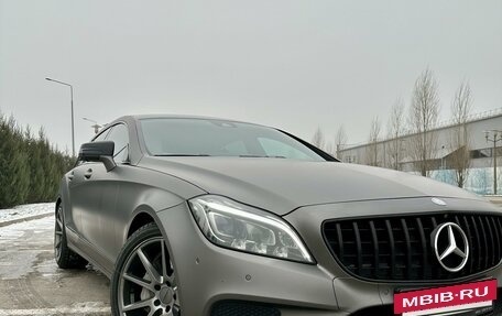 Mercedes-Benz CLS, 2015 год, 2 800 000 рублей, 2 фотография