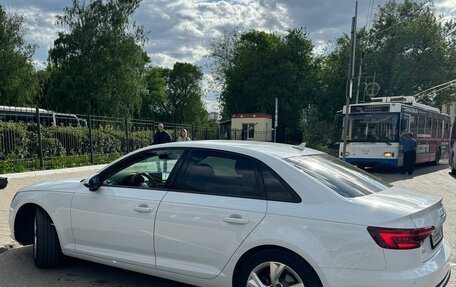 Audi A4, 2019 год, 2 935 000 рублей, 5 фотография