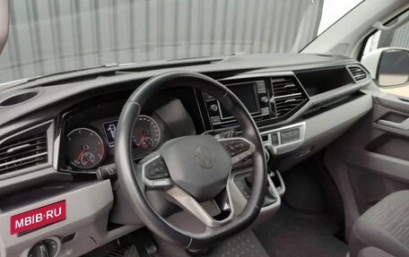Volkswagen Caravelle T6 рестайлинг, 2020 год, 7 150 000 рублей, 9 фотография