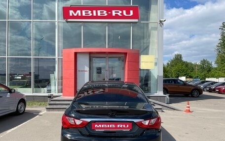 Hyundai Sonata VI, 2011 год, 1 109 000 рублей, 6 фотография