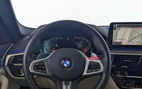 BMW 5 серия, 2021 год, 7 500 000 рублей, 12 фотография
