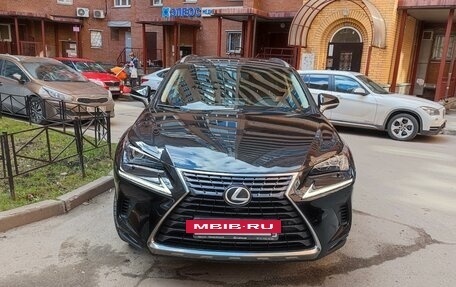 Lexus NX I, 2017 год, 3 550 000 рублей, 3 фотография