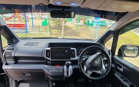 Honda Stepwgn IV, 2013 год, 2 150 000 рублей, 10 фотография