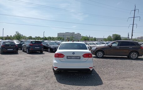 Volkswagen Jetta VI, 2013 год, 1 160 000 рублей, 4 фотография