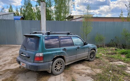 Subaru Forester, 1998 год, 300 000 рублей, 2 фотография