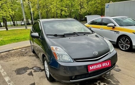 Toyota Prius, 2008 год, 835 000 рублей, 3 фотография