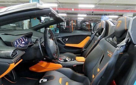 Lamborghini Huracán, 2020 год, 34 000 000 рублей, 5 фотография