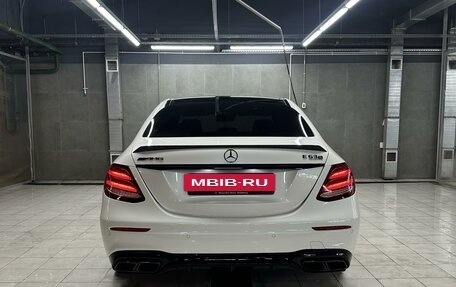 Mercedes-Benz E-Класс AMG, 2018 год, 8 850 000 рублей, 5 фотография