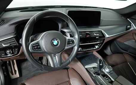 BMW 5 серия, 2020 год, 7 200 000 рублей, 12 фотография