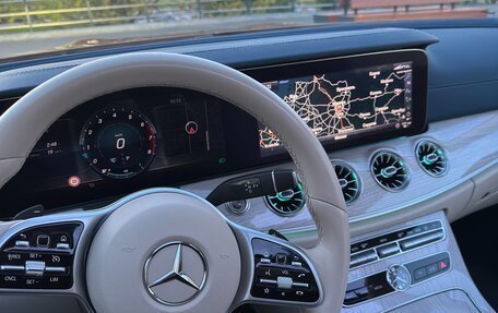 Mercedes-Benz E-Класс, 2018 год, 4 640 000 рублей, 6 фотография