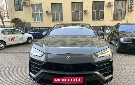Lamborghini Urus I, 2021 год, 35 900 000 рублей, 2 фотография