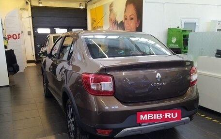 Renault Logan II, 2022 год, 1 700 000 рублей, 2 фотография