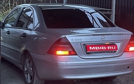 Mercedes-Benz C-Класс, 2001 год, 790 000 рублей, 6 фотография