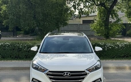 Hyundai Tucson III, 2016 год, 2 650 000 рублей, 2 фотография