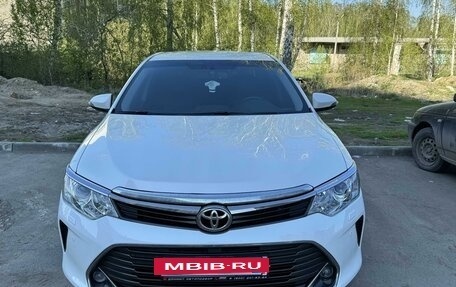 Toyota Camry, 2015 год, 2 690 000 рублей, 3 фотография
